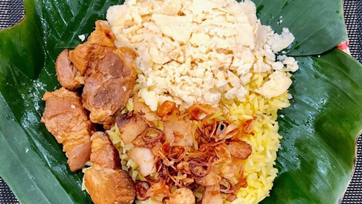 Xôi xéo là món quà sáng dân dã, thơm thảo của người Hà Nội xưa và nay.